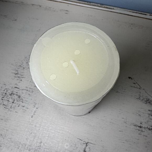 Pier 1 imports 3”x8” Candle Inodore Scent - Picture 2 of 4